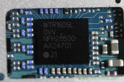 拆解4G新機索尼M35t：用料十足，易于維修