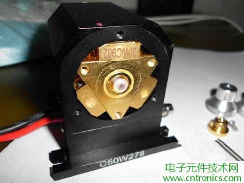 這貨一萬三？50W半導(dǎo)體激光模塊拆解