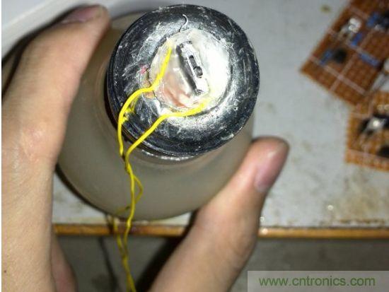 LED夜燈改裝記，如何廢物利用？
