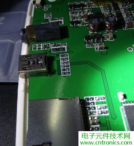 探秘電子紙！一款電紙書(shū)的電子墨水屏拆解