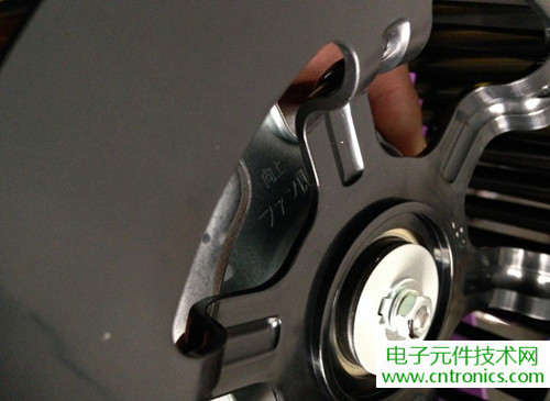 PM2.5殺手！松下納米水離子空氣凈化器拆解