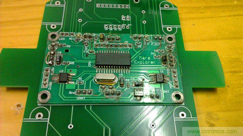 牛人力作！PCB版藍(lán)牙智能小車(chē)DIY