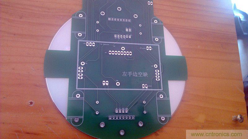牛人力作！PCB版藍(lán)牙智能小車(chē)DIY