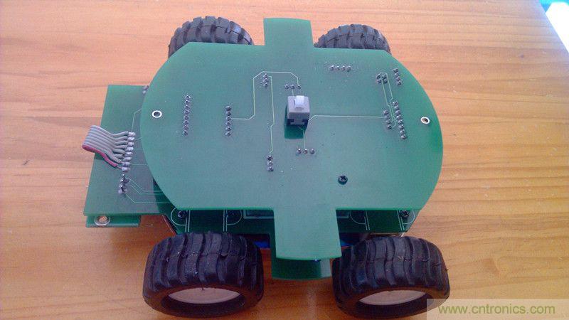 牛人力作！PCB版藍(lán)牙智能小車(chē)DIY