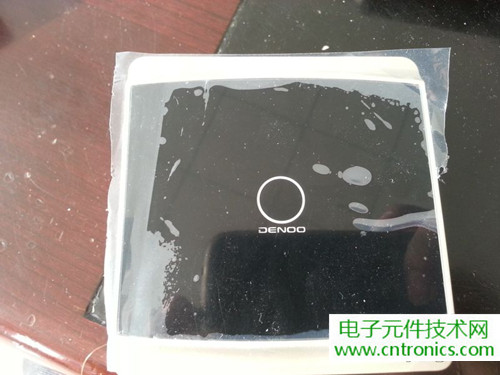 一款觸控開關(guān)拆解，做工不錯