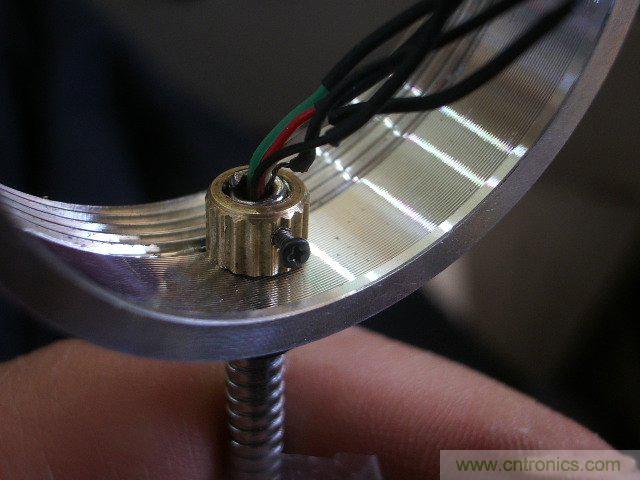 DIY：大雄家的路燈，帶你找回童年的記憶
