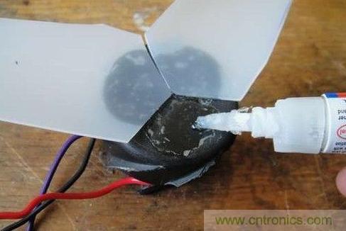 創(chuàng)意DIY！迷你風(fēng)力發(fā)電機！