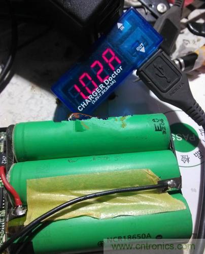 一拆便知！移動電源充電電流如何改造？