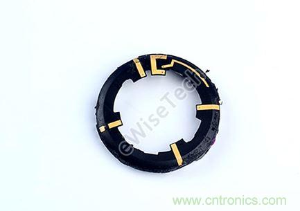 MOTO 360二代智能手表拆解：只有細節(jié)，沒有亮點