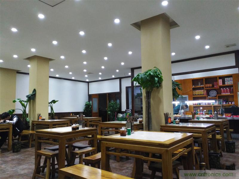前世500次回眸,換來今生一次擦肩而過，那500多天的等待能否讓錘子揚(yáng)眉吐氣？