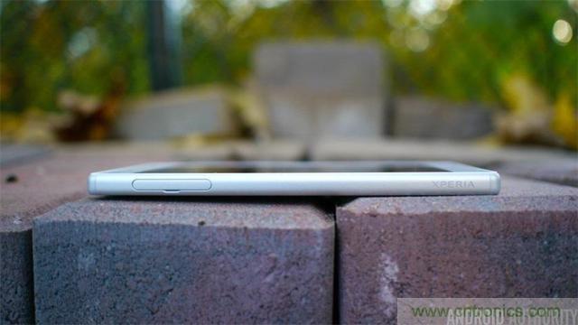 傳奇索尼，憑借Sony Xperia Z5能否在移動(dòng)市場(chǎng)奪得一席之地？
