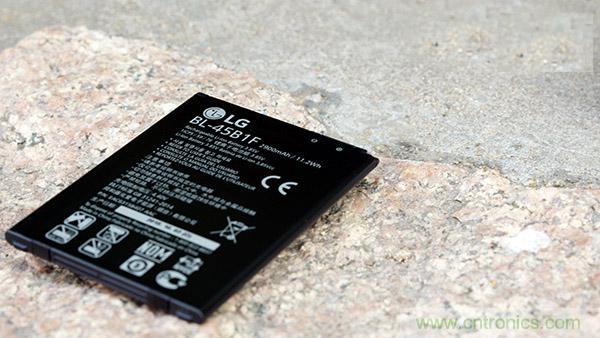 業(yè)界良心 LG V10 評測:剛毅、冷峻，不失人性化