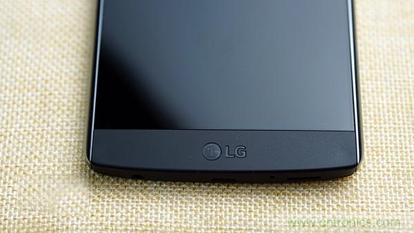 業(yè)界良心 LG V10 評測:剛毅、冷峻，不失人性化