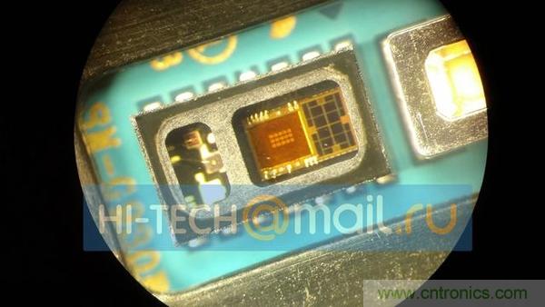 三星S7手機(jī)僅靠粘膠防水，也是沒(méi)“sei”了！