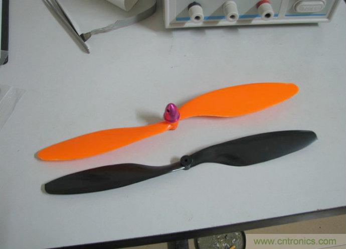 無人機 DIY 制作全過程，酷得不要不要的！