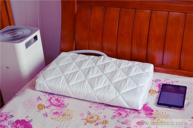 這個枕頭不僅能挽救睡眠還能挽救婚姻！