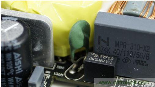 69元小米4口USB充電器詳細(xì)拆解，看完你也能DIY一個(gè)
