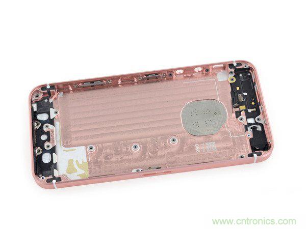 有什么地方?jīng)]有變？iPhone SE真機拆解