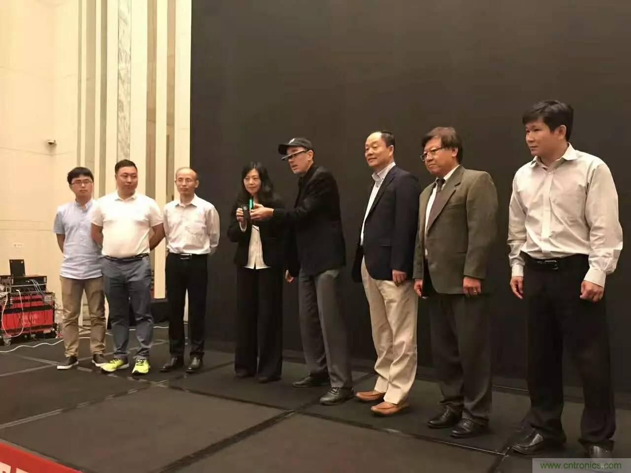 深圳要聞|全球可穿戴之父Steve Mann來深圳了！2017深圳智能穿戴,VR/AR前沿技術(shù)論壇暨開發(fā)者交流酒會(huì)