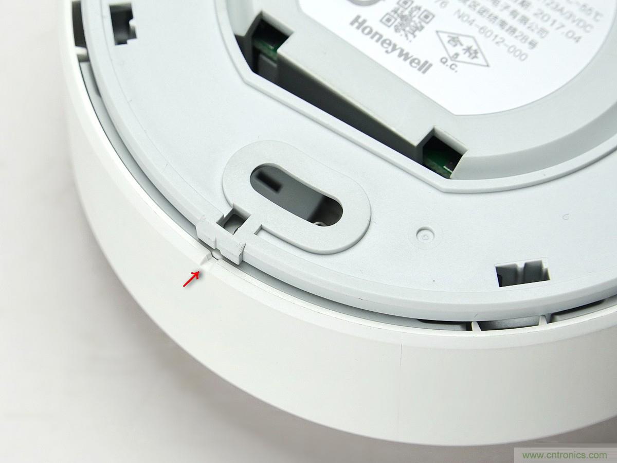 小米煙霧報(bào)警器拆解：一顆電池可用五年是如何做到的？