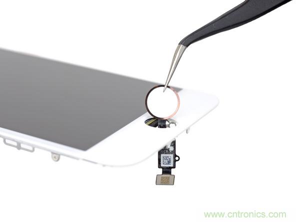 iPhone 8首拆：無線充電版本的iPhone 7？