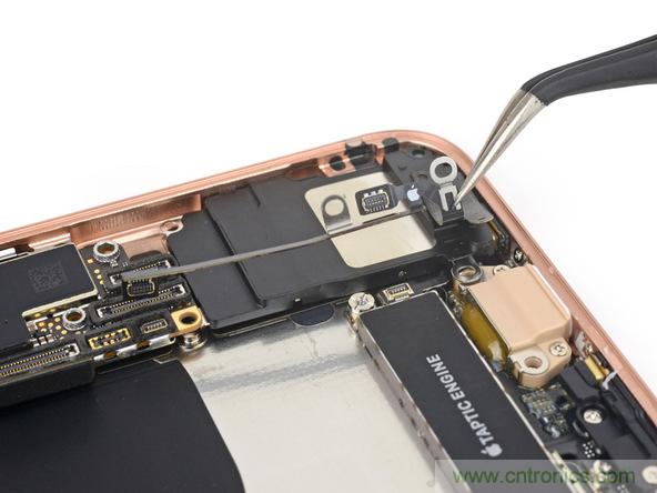 iPhone 8首拆：無線充電版本的iPhone 7？