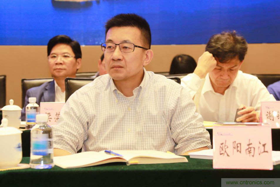 松山湖功能區(qū)招商大會(huì)舉辦在即，邀約企業(yè)共話(huà)商機(jī)！
