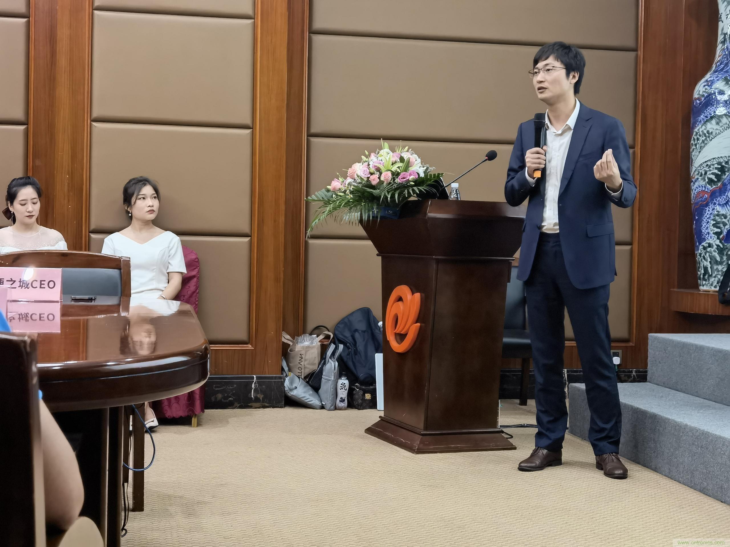 硬之城品牌·業(yè)務(wù)升級(jí)，聯(lián)合多家銀行助力產(chǎn)業(yè)發(fā)展