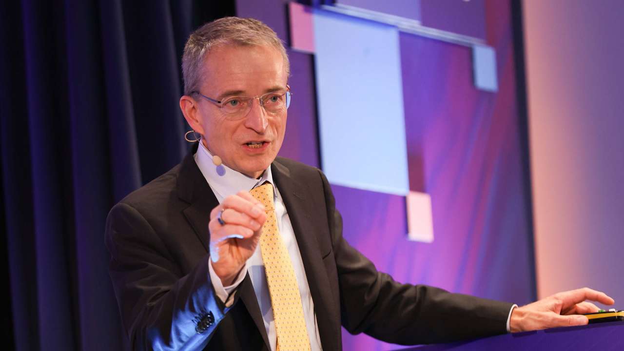 英特爾CEO：加速IDM 2.0轉(zhuǎn)型，推進(jìn)代工服務(wù)發(fā)展