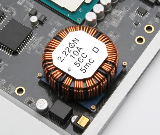 功率電感四重奏：從筆記本到光伏，解析能效升級的隱形推手